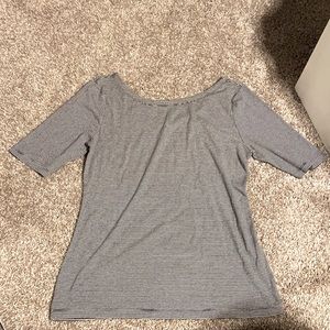 scoop neck stripped shirt